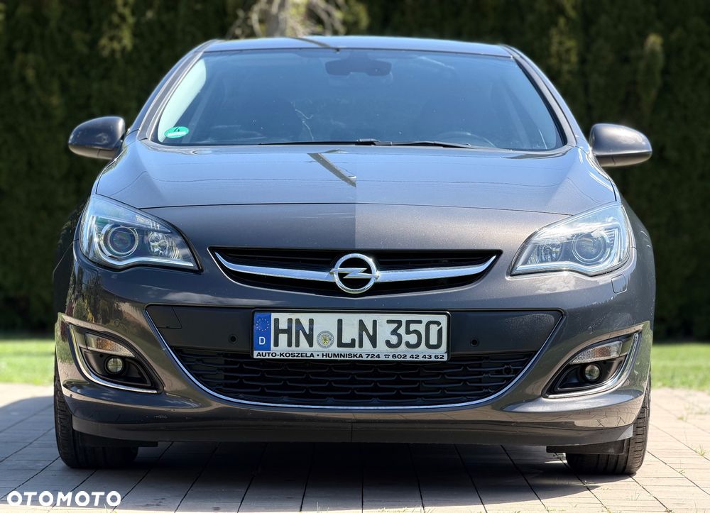 Opel Astra 1.4 Turbo Color Edition - 10