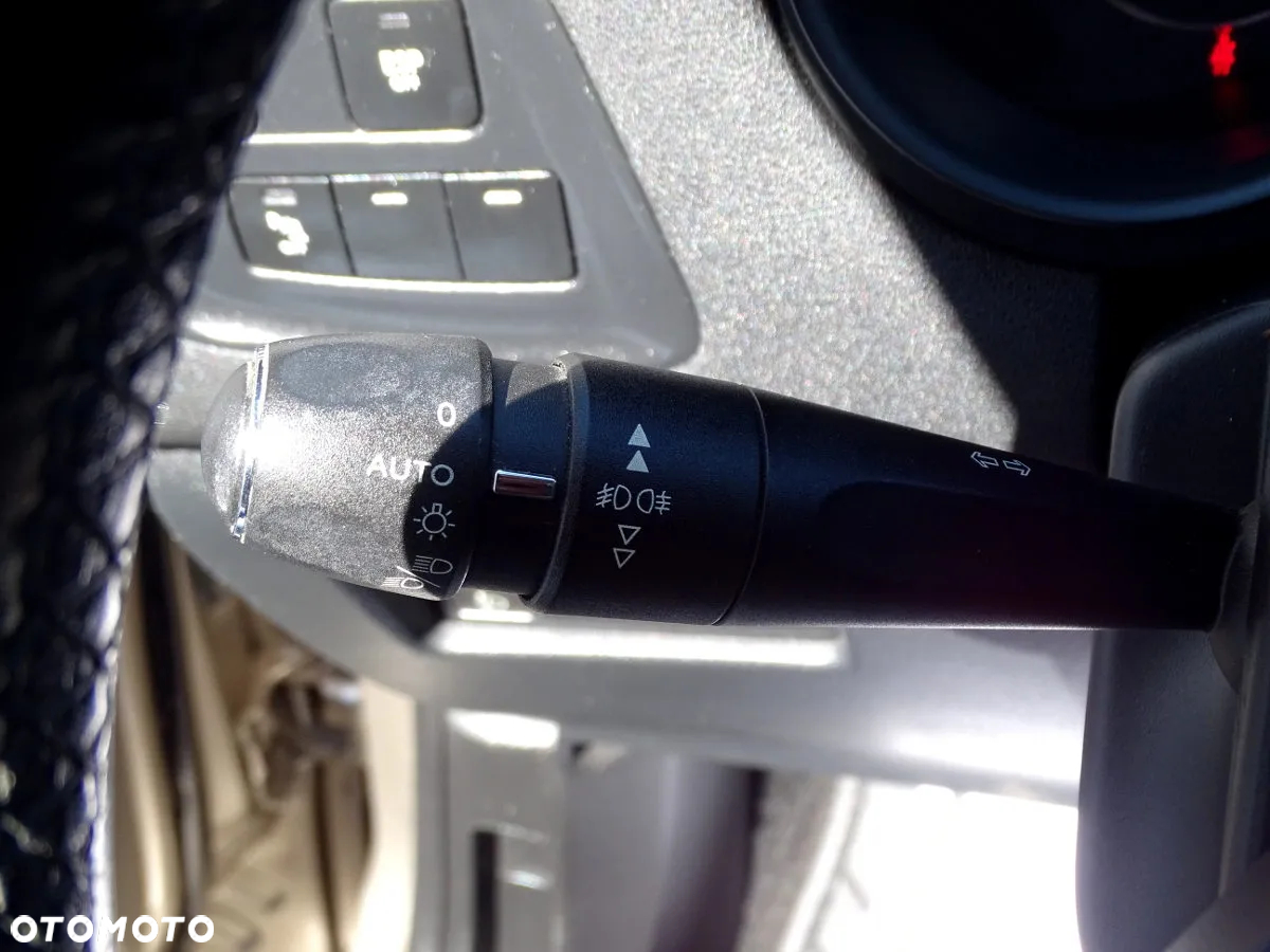 Citroën C4 1.6 HDi Attraction - 15