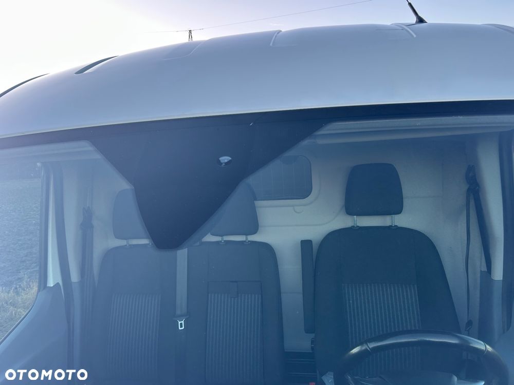 Ford Transit - 18