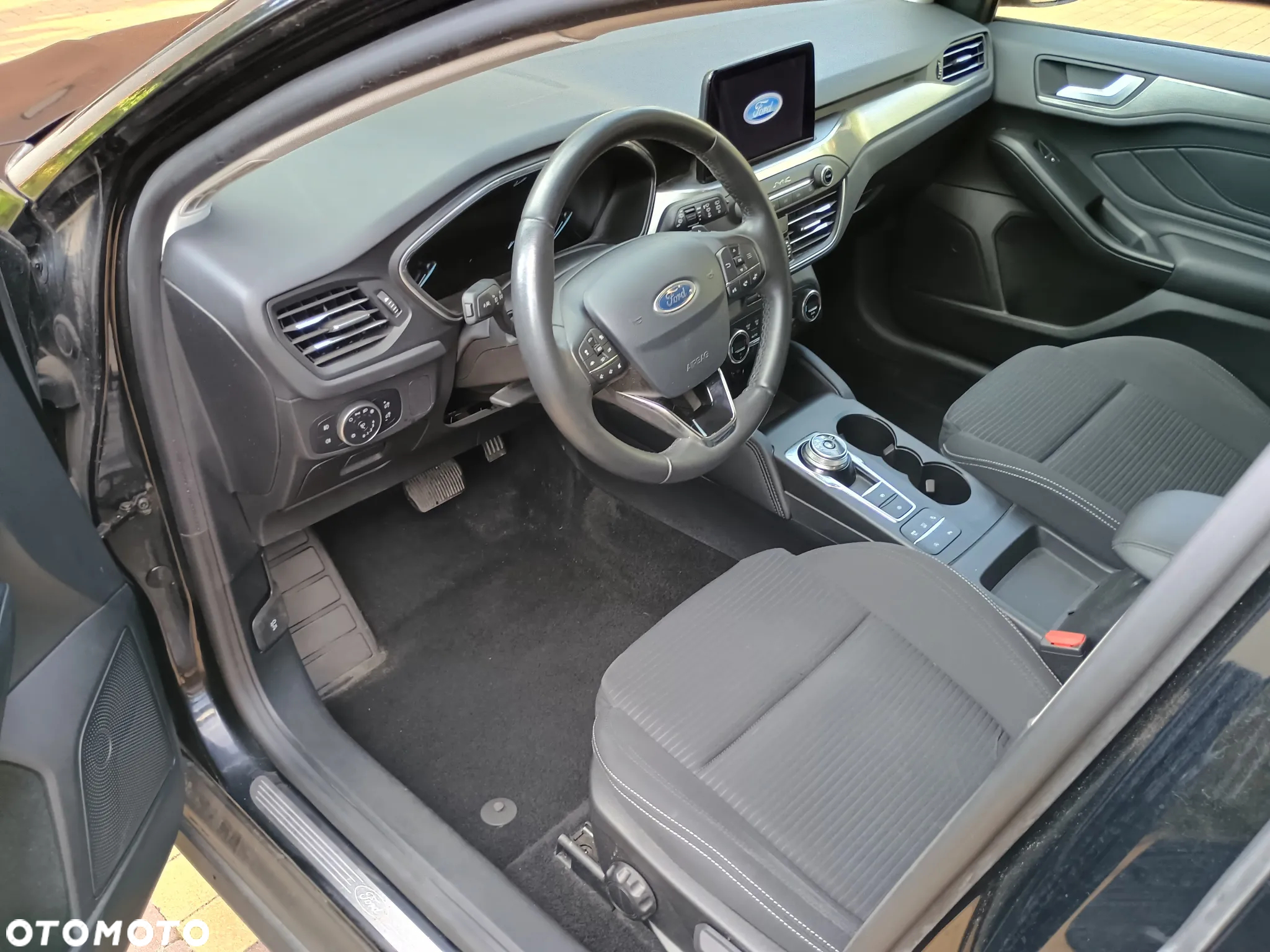 Ford Focus - 17