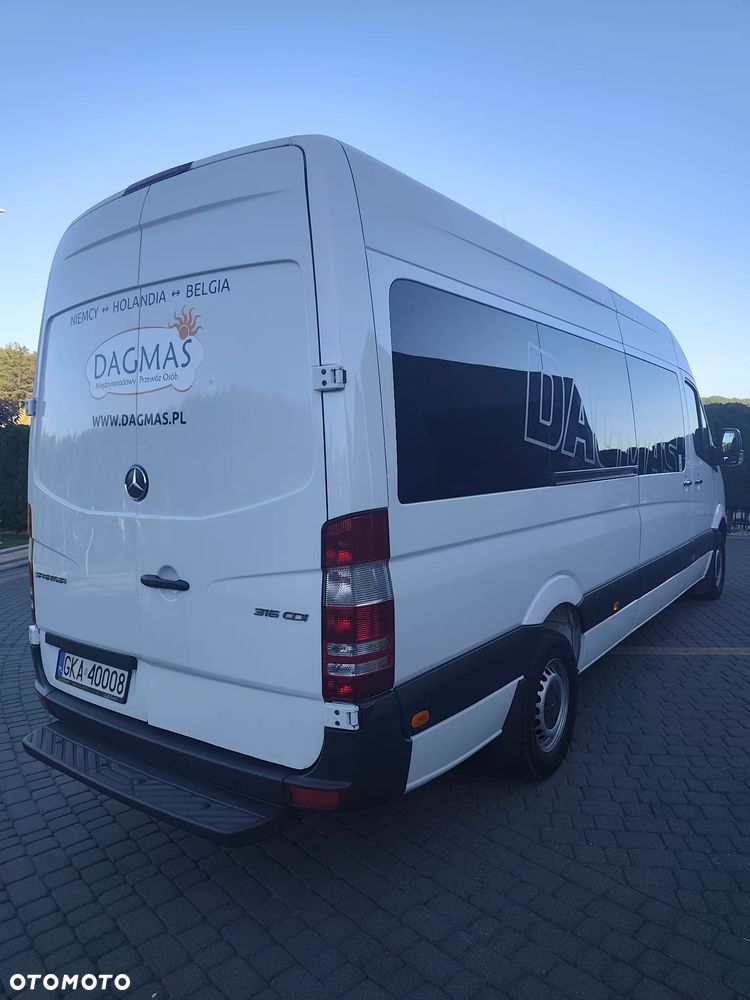 Mercedes-Benz Sprinter - 5