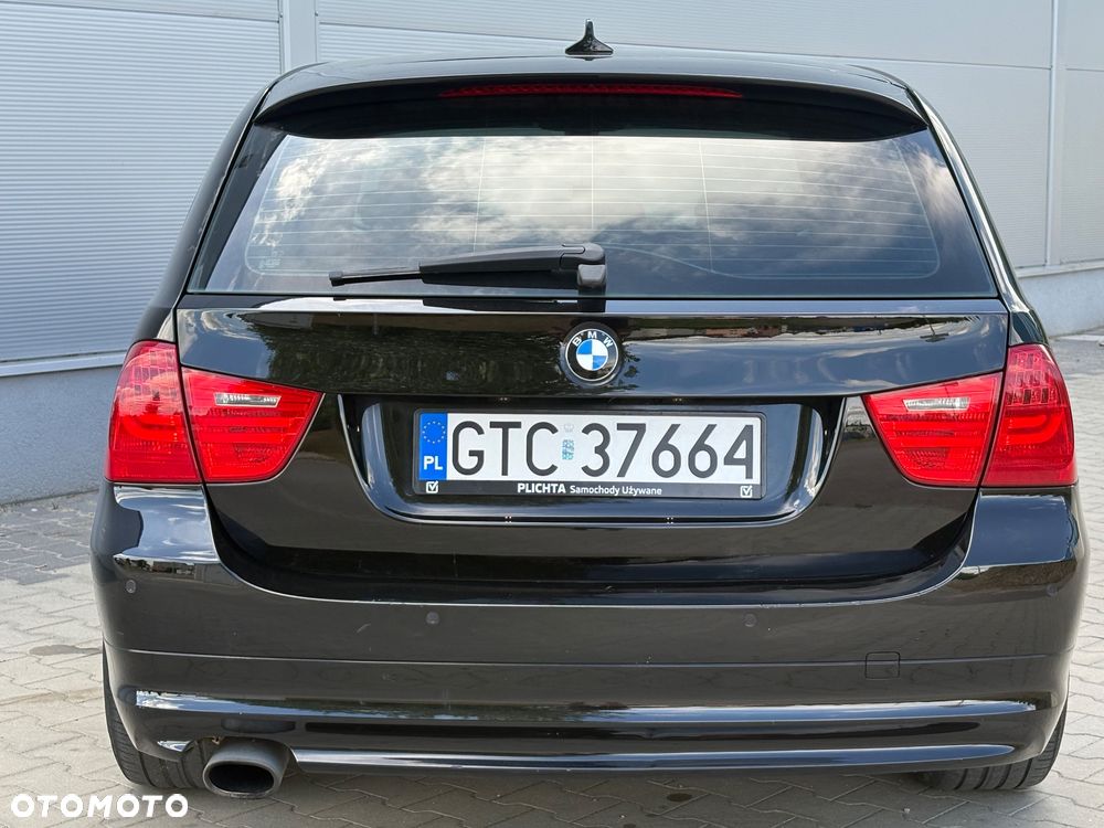 BMW Seria 3 318d DPF Edition Sport - 8