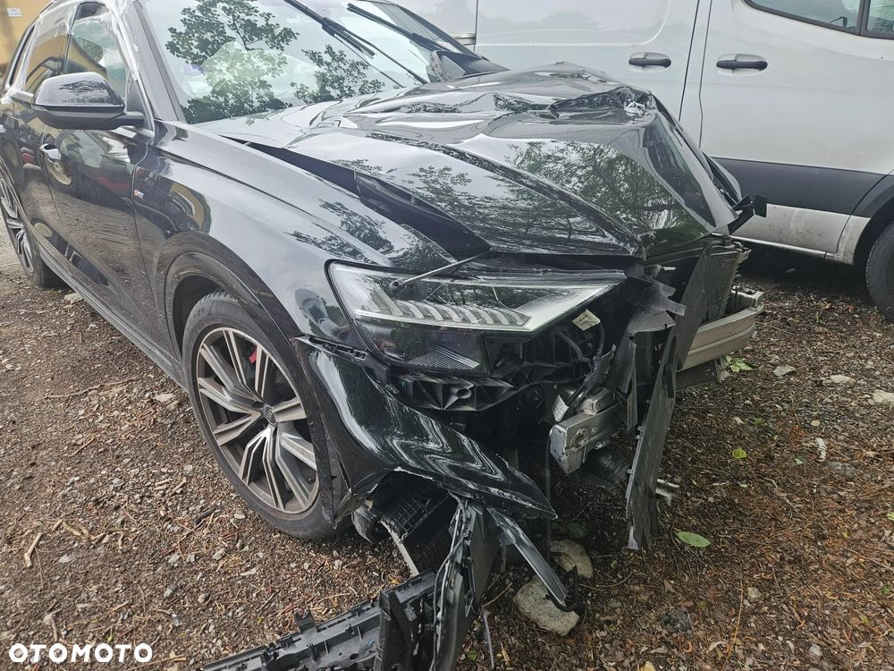 Audi Q8 ver-55-tfsi-e-phev-quattro-tiptronic - 5