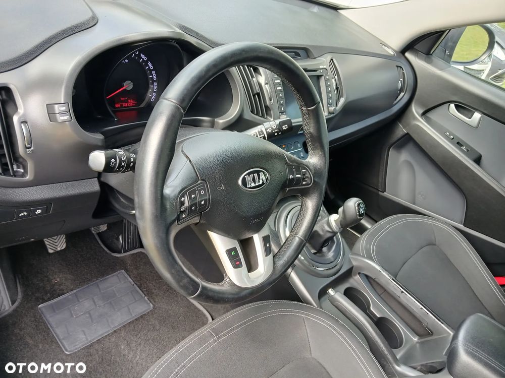 Kia Sportage 1.7 CRDI XL 2WD - 10