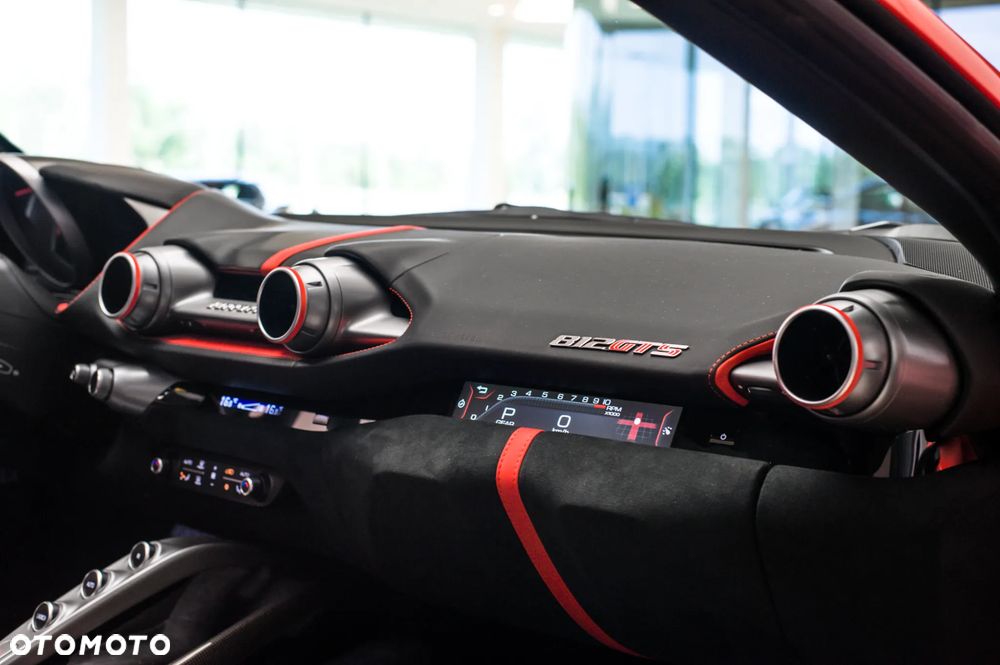 Ferrari 812 GTS - 29