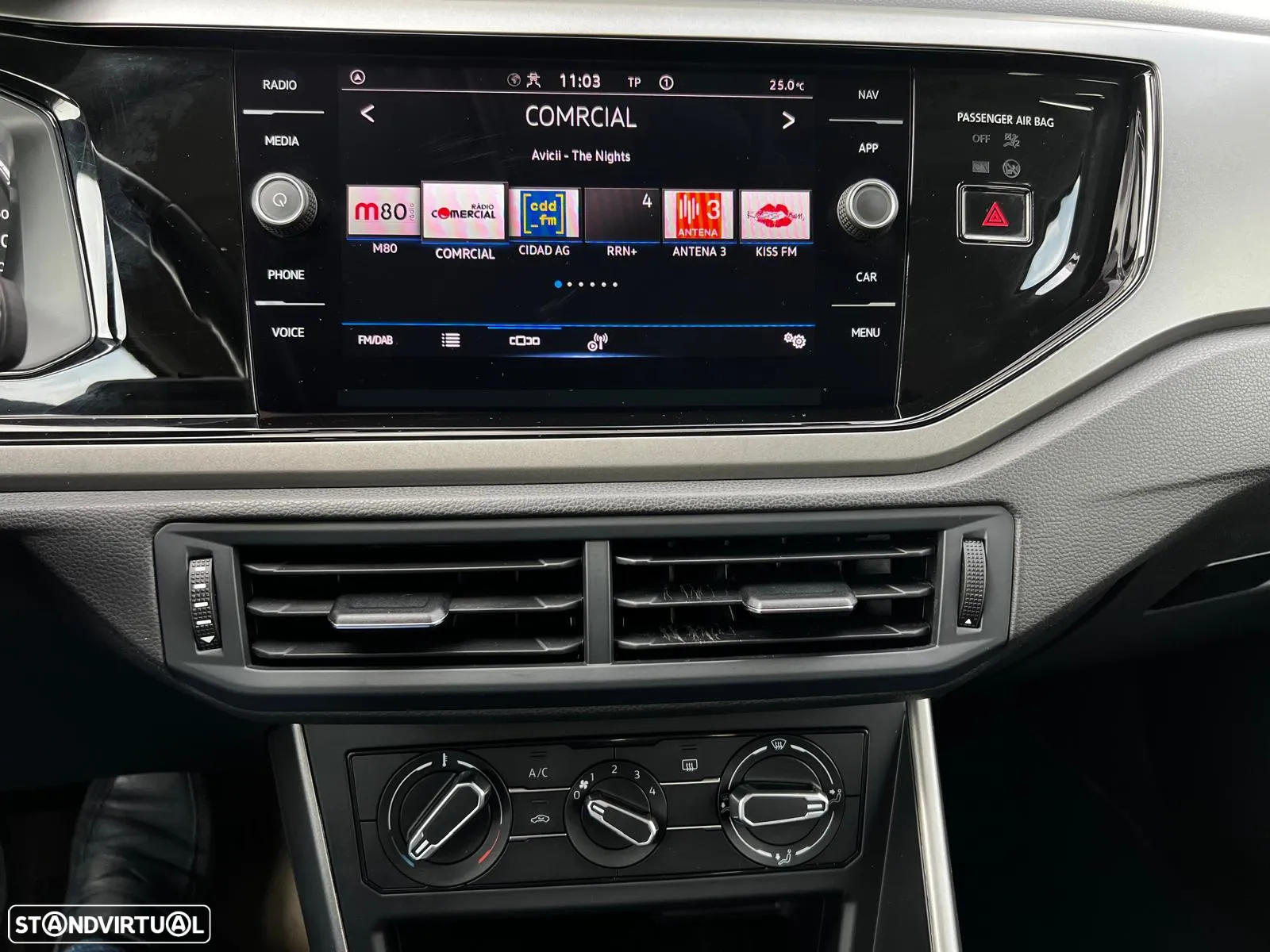 VW Polo 1.0 Trendline - 44