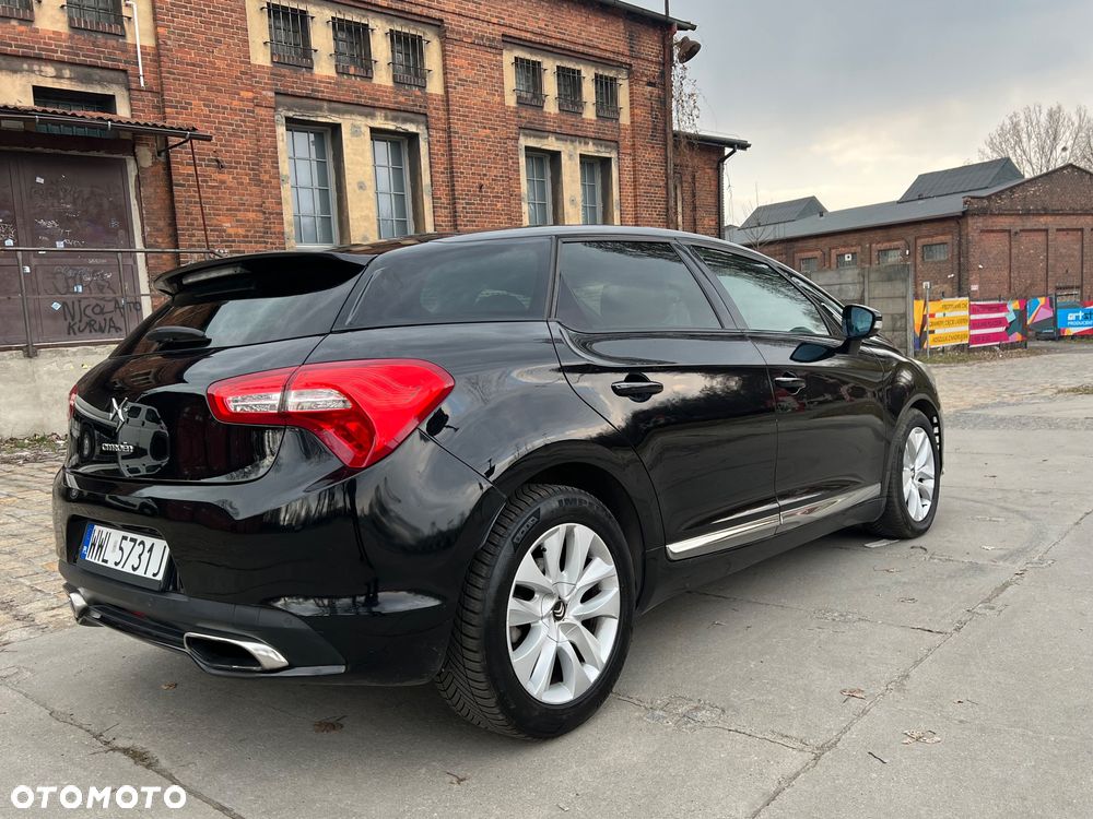 Citroën DS5 - 5