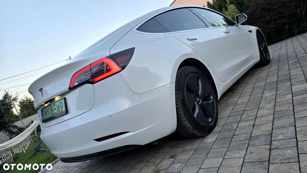 Tesla Model 3 - 15