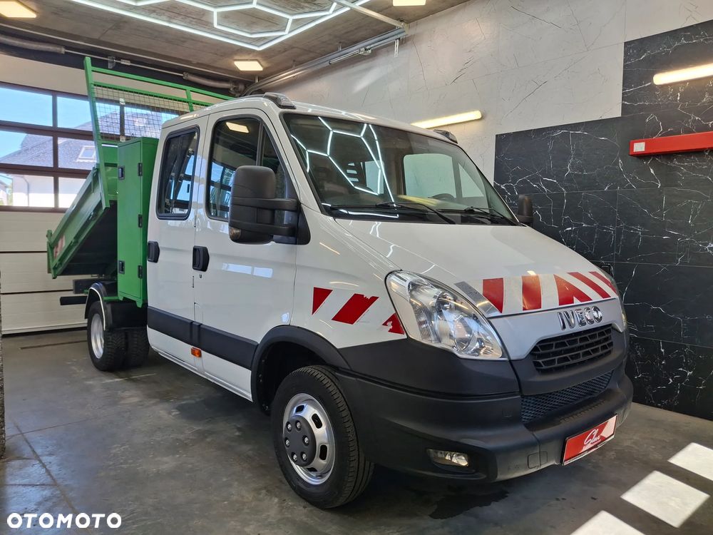 Iveco Daily 35C13 Wywrotka Kipper Wywrot Koła Bliźniacze Podwójne Doka Dubel Brygadówka 7 Miejsc 2013 Rok Na Bliźniakach DMC 3500 KG Hak Udźwig 3500 kg Skrzynia Narzędziowa Schowek Nowy Rozrząd - 19