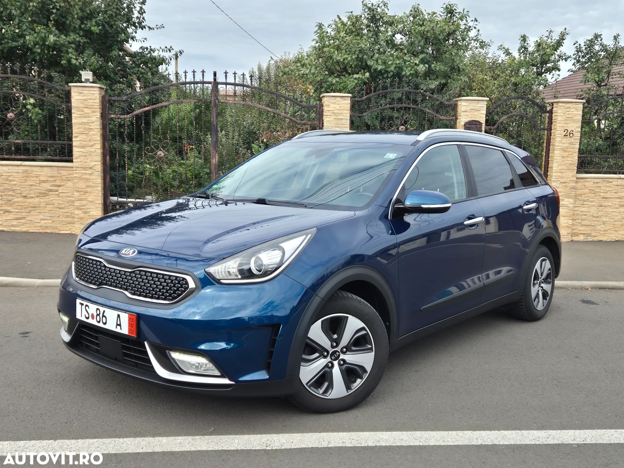Kia Niro 1.6 GDI 2WD Aut. Spirit - 1