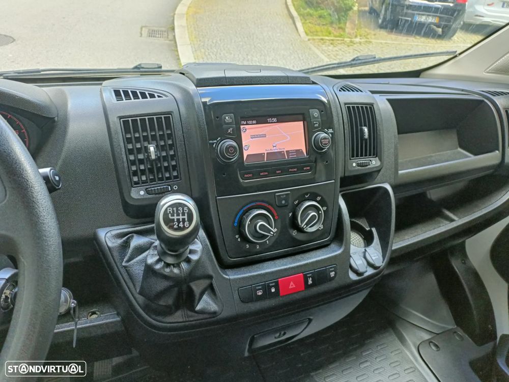 Peugeot BOXER 2.2 BlueHDI 435 L4H2 Asphalt - 14