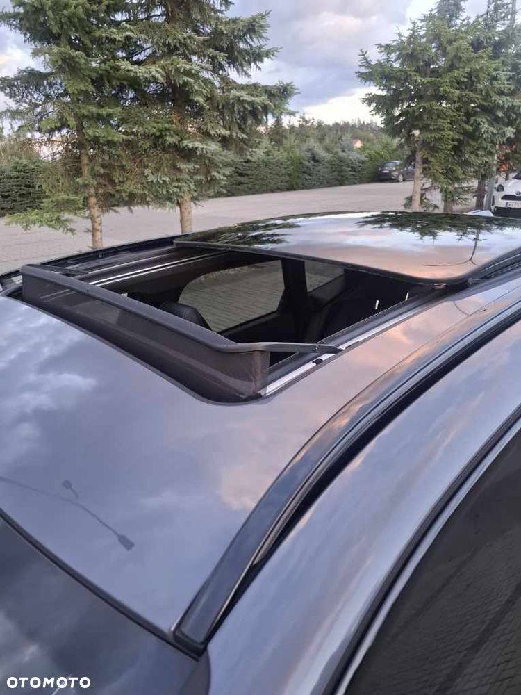 BMW Seria 2 218d M Sport - 12
