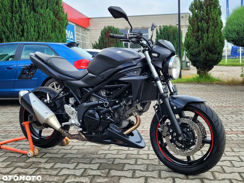 Suzuki SV - 12