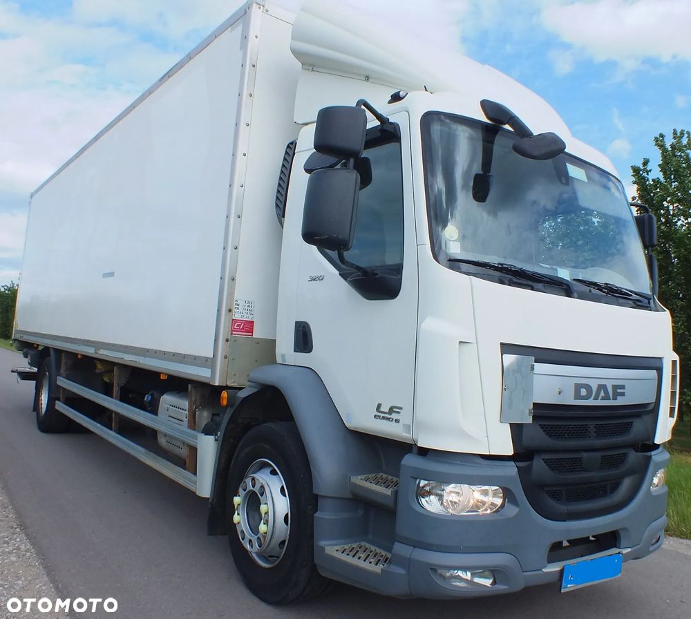 DAF LF 320 - 2
