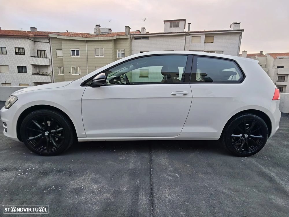 VW Golf 1.6 TDi DPF BlueMotion - 2