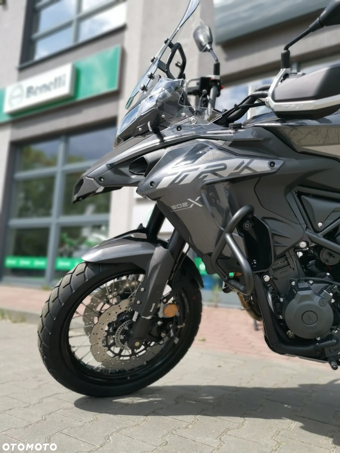 Benelli TRK 502 - 5