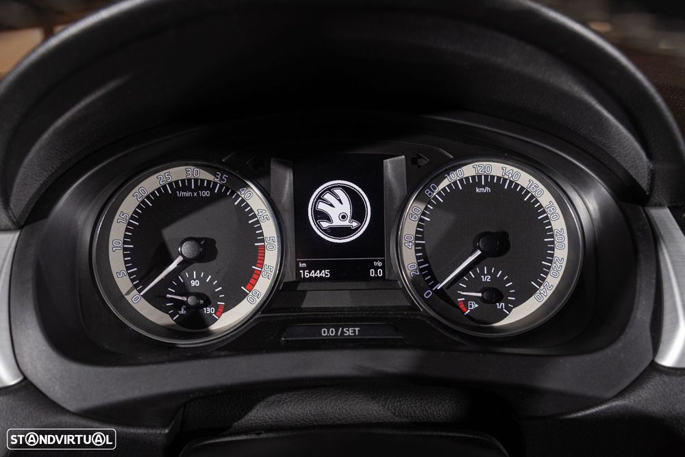 Skoda Rapid Spaceback 1.4 TDi Ambition DSG - 13