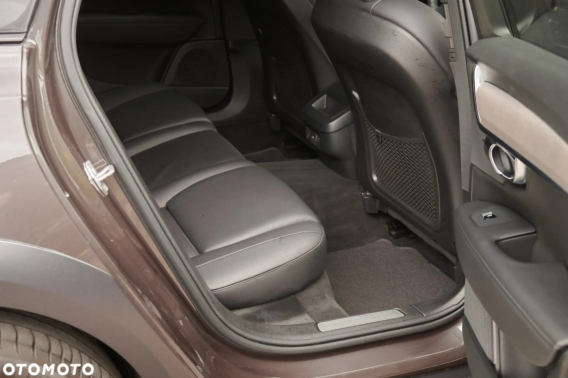 Volvo V90 Cross Country B4 D AWD Pro - 16