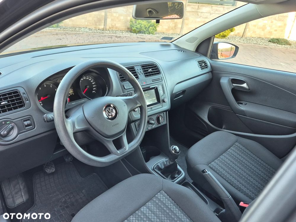 Volkswagen Polo 1.0 BMT Trendline - 10