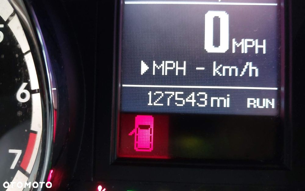 Dodge Grand Caravan - 13