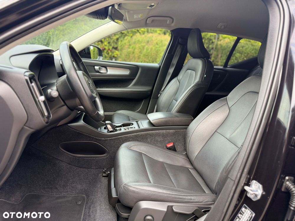 Volvo XC 40 D3 Momentum Pro - 5