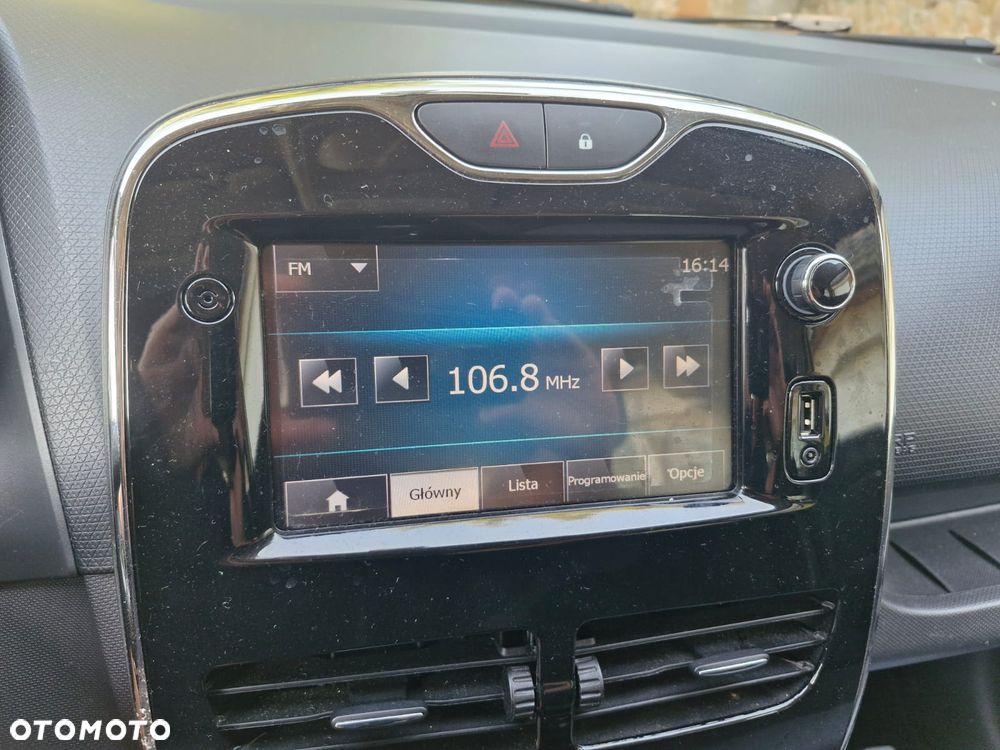 Renault Clio TCe 90 Luxe - 11