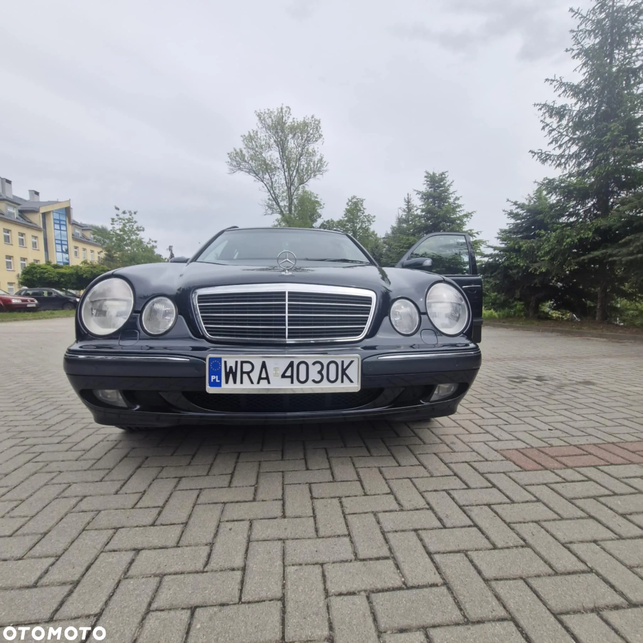 Mercedes-Benz Klasa E 430 4 Matic Elegance - 27