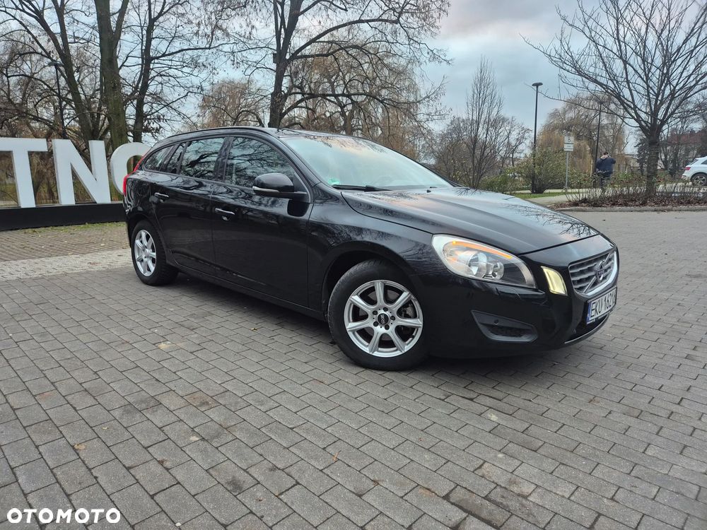 Volvo V60 DRIVe - 32