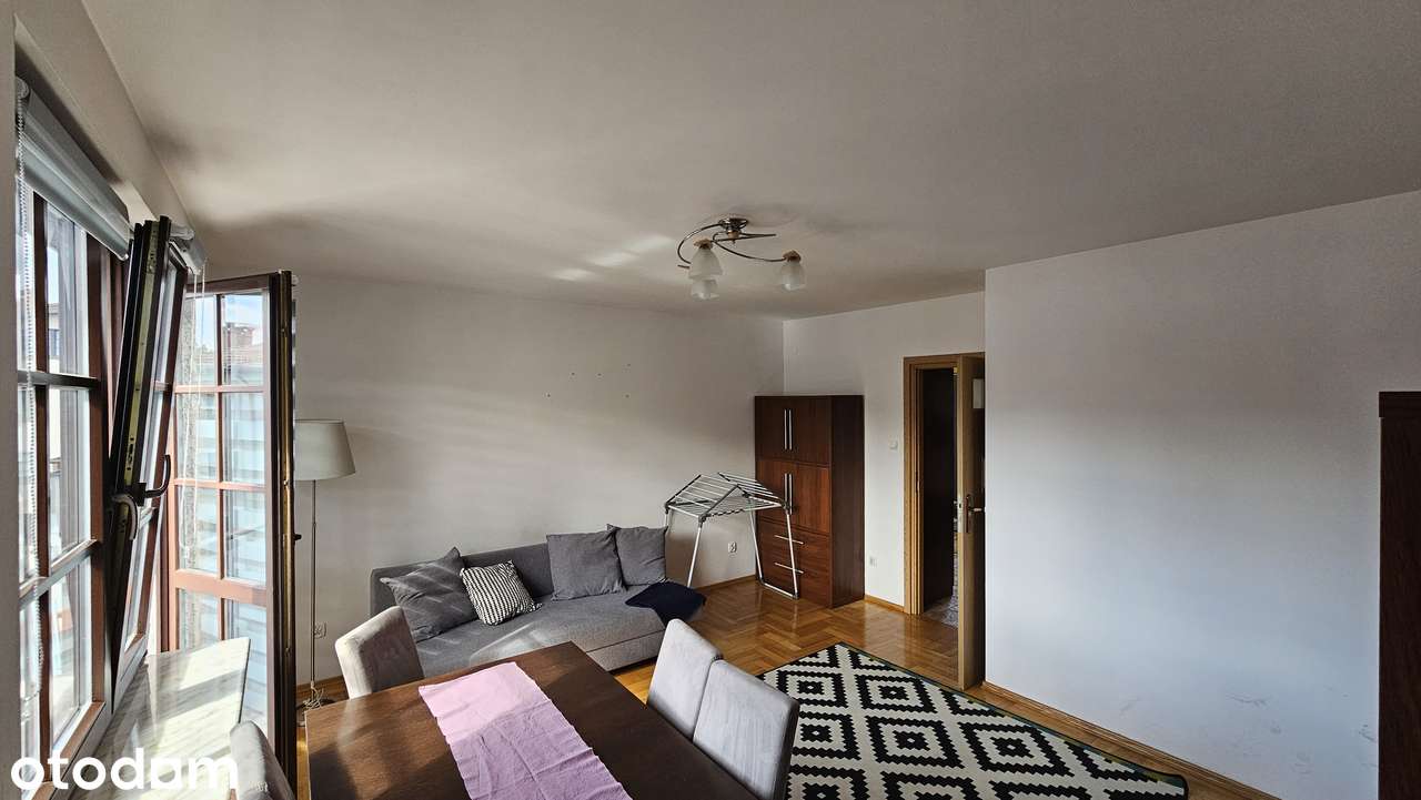 2 pokoje + kuchnia, balkon, 47,5m2 Tarchomin, Mehoffera 70b