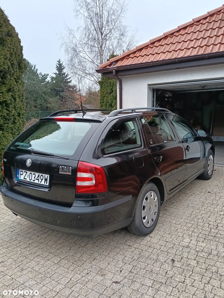 Skoda Octavia 1.8 TSI Ambiente - 4