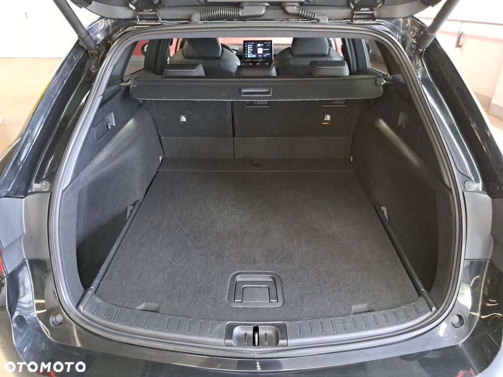 Toyota Corolla 1.8 Hybrid Style - 14