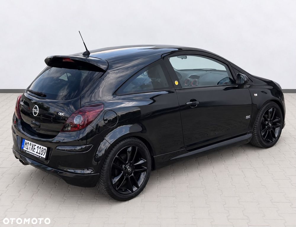 Opel Corsa 1.4 16V Sport - 12