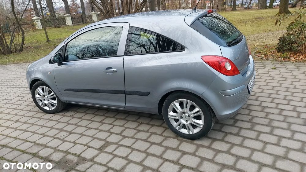 Opel Corsa - 7