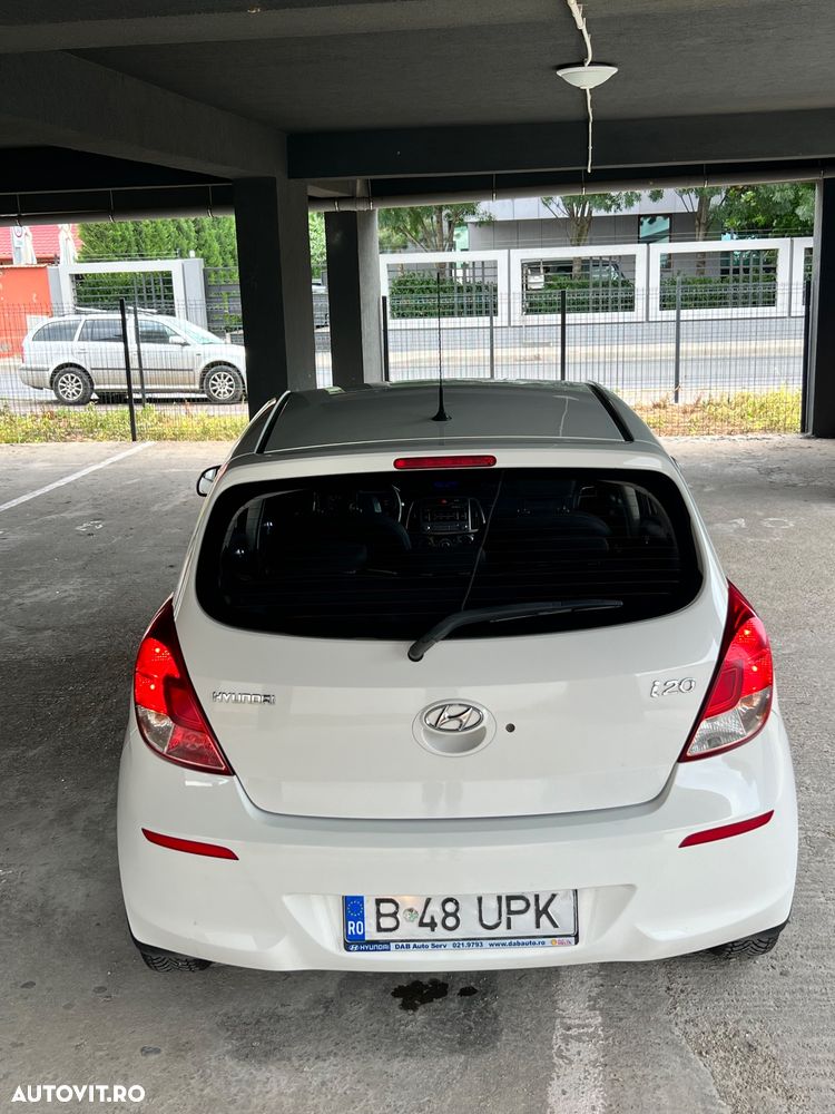Hyundai i20 1.2 Comfort - 12