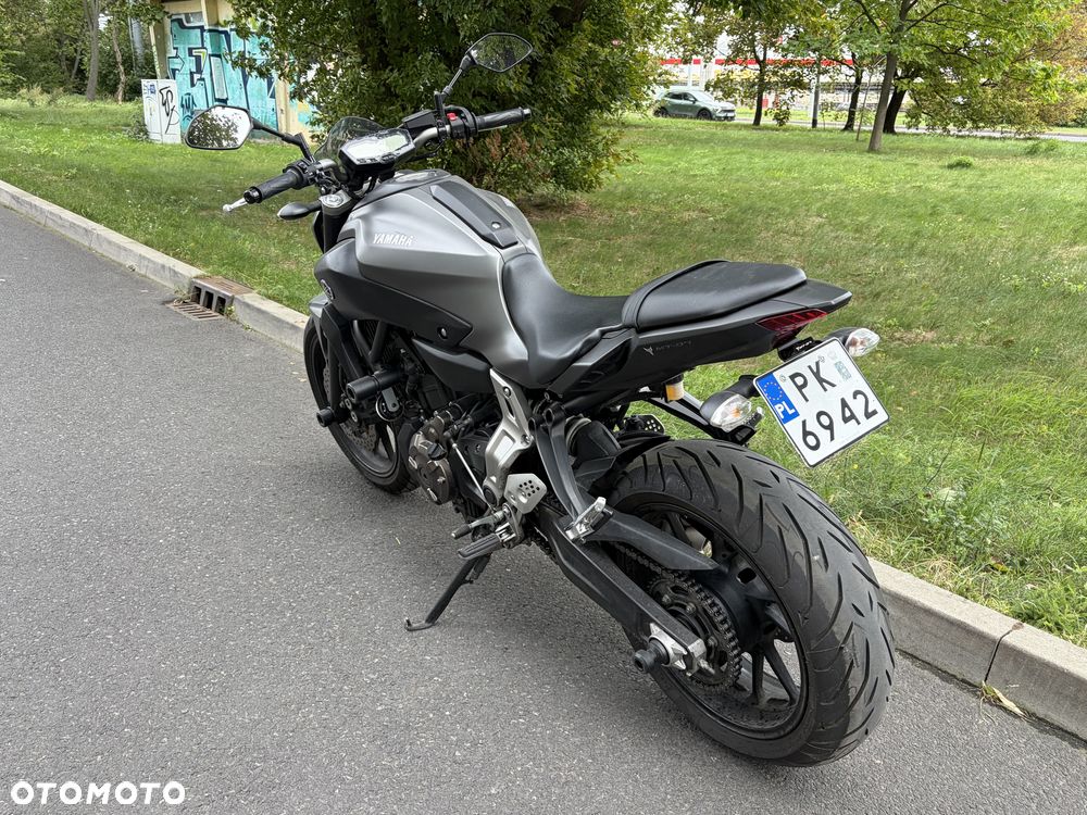 Yamaha MT - 2