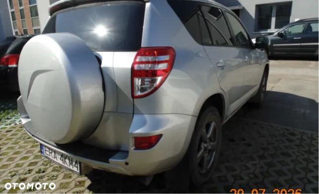 Toyota RAV4 2.2 D-4D Premium - 4