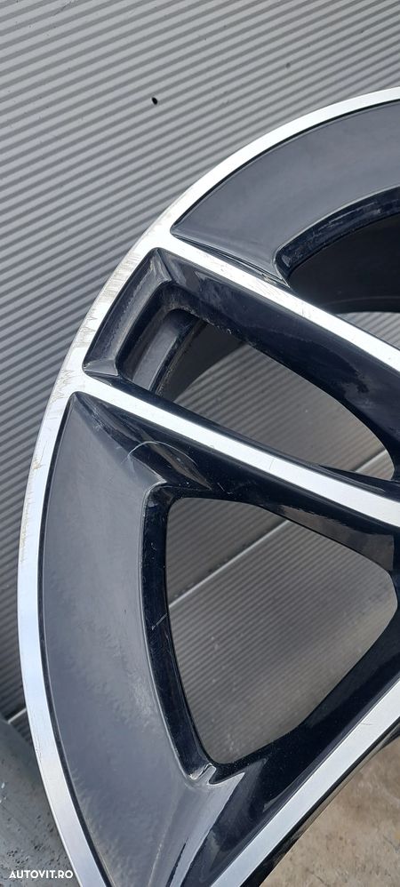 Janta Aliaj 22 Mercedes GLS X167 A1674018600 - 2