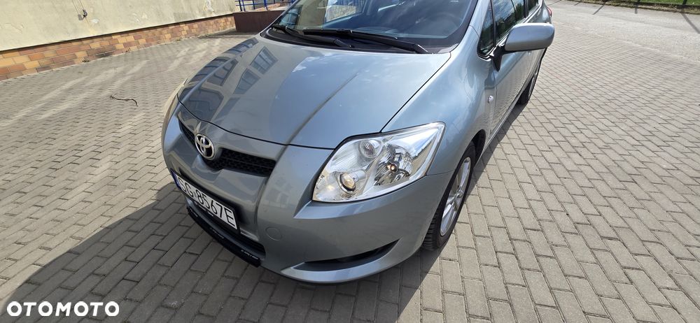 Toyota Auris 1.6 2010 - 10