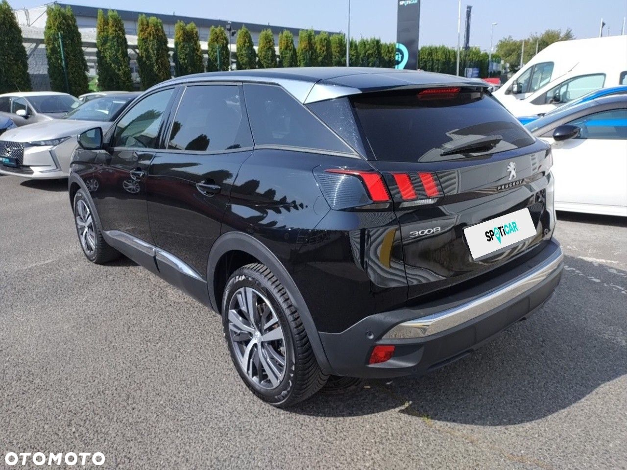 Peugeot 3008 1.2 PureTech Allure Pack S&S EAT8 - 7