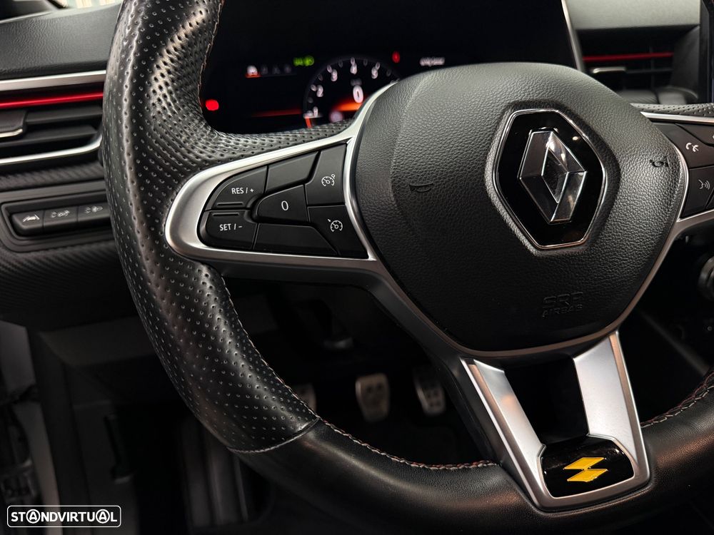 Renault Clio TCe 90 R.S. LINE - 28