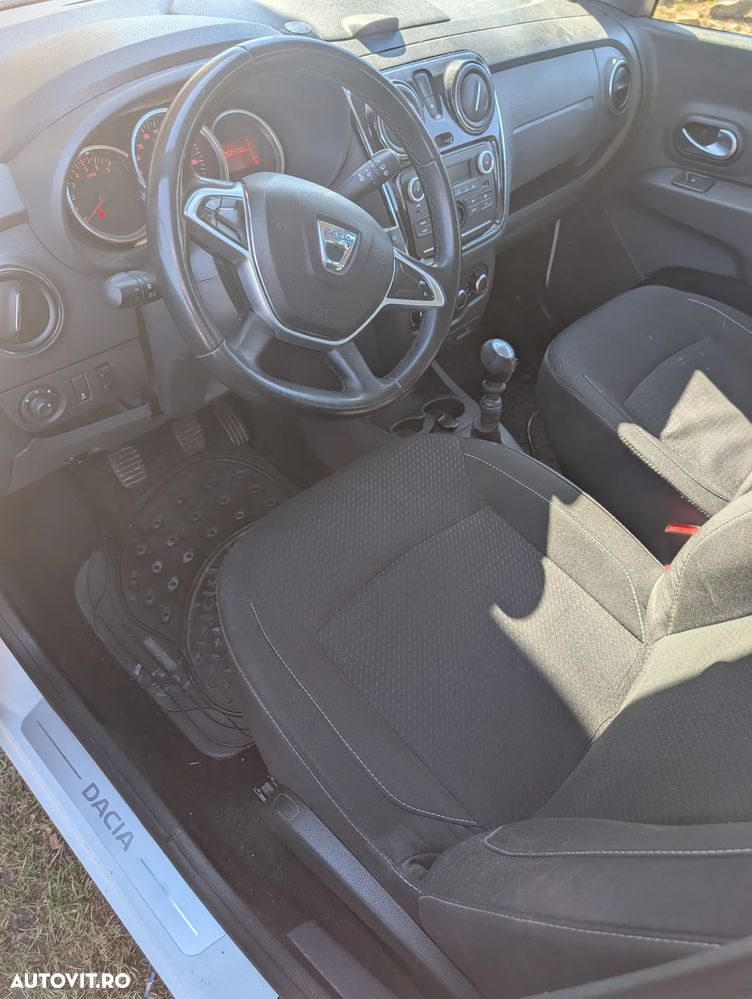 Dacia Lodgy 1.5 dCi Laureate - 4