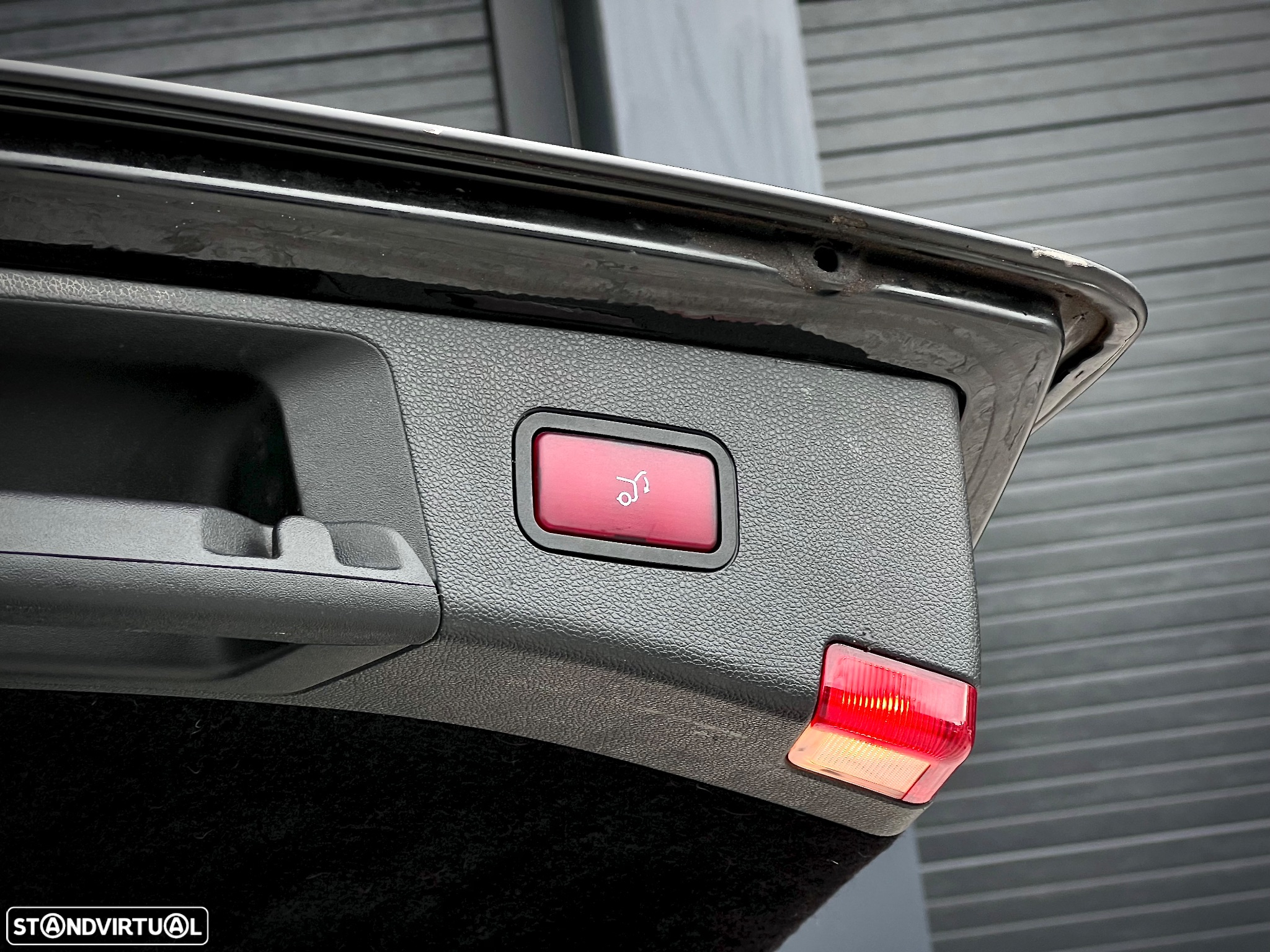 Mercedes-Benz E 250 CDi Avantgarde BlueEfficiency - 11