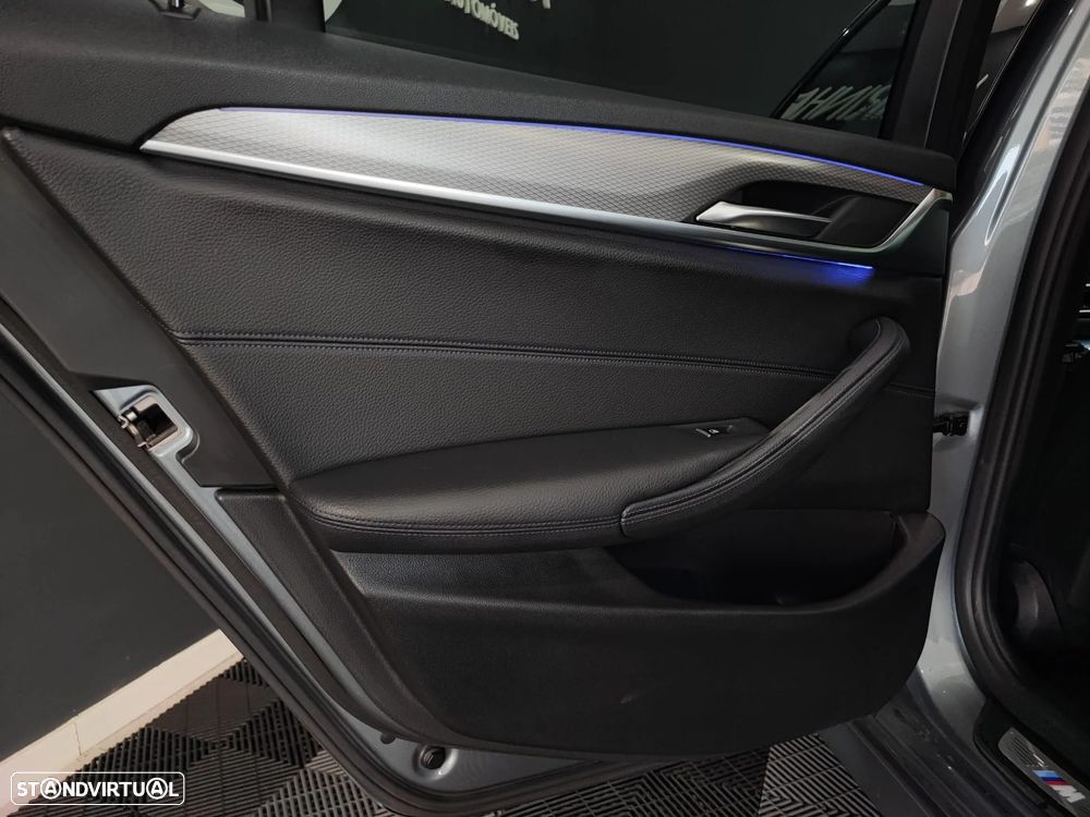 BMW 520 d Pack M Auto - 32