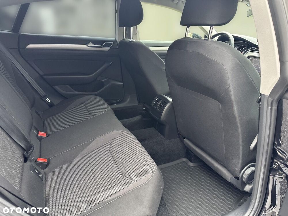 Volkswagen Arteon 2.0 TSI Essence DSG - 14