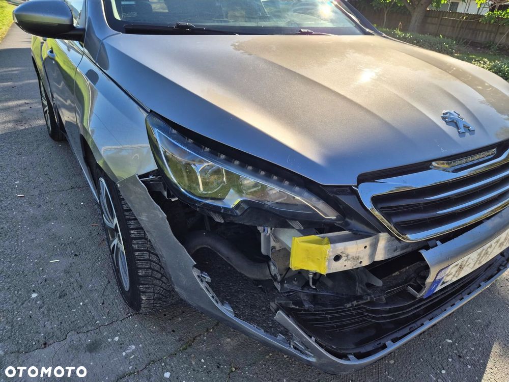 Peugeot 308 PureTech 130 EAT6 Stop & Start Allure - 10