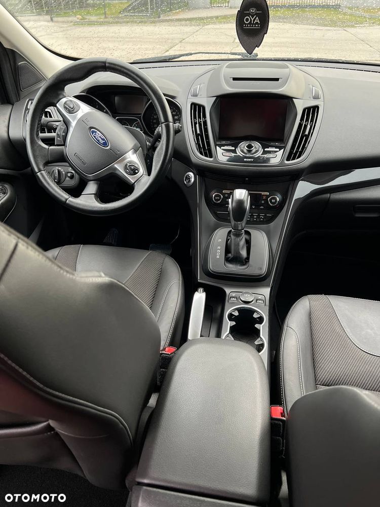 Ford Kuga 2.0 TDCi 4WD Titanium Plus - 8