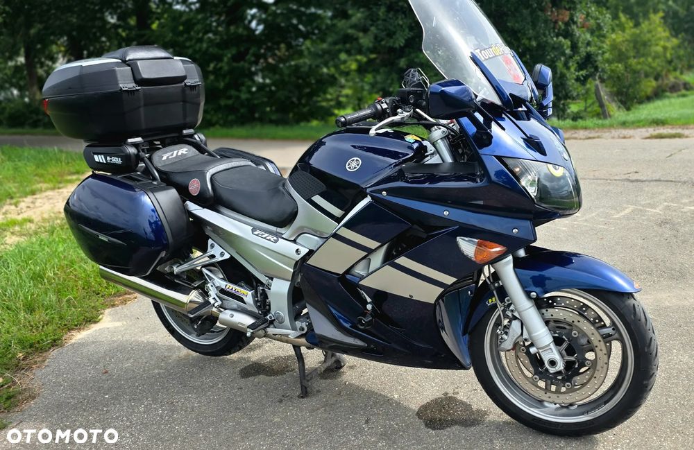 Yamaha FJR - 3