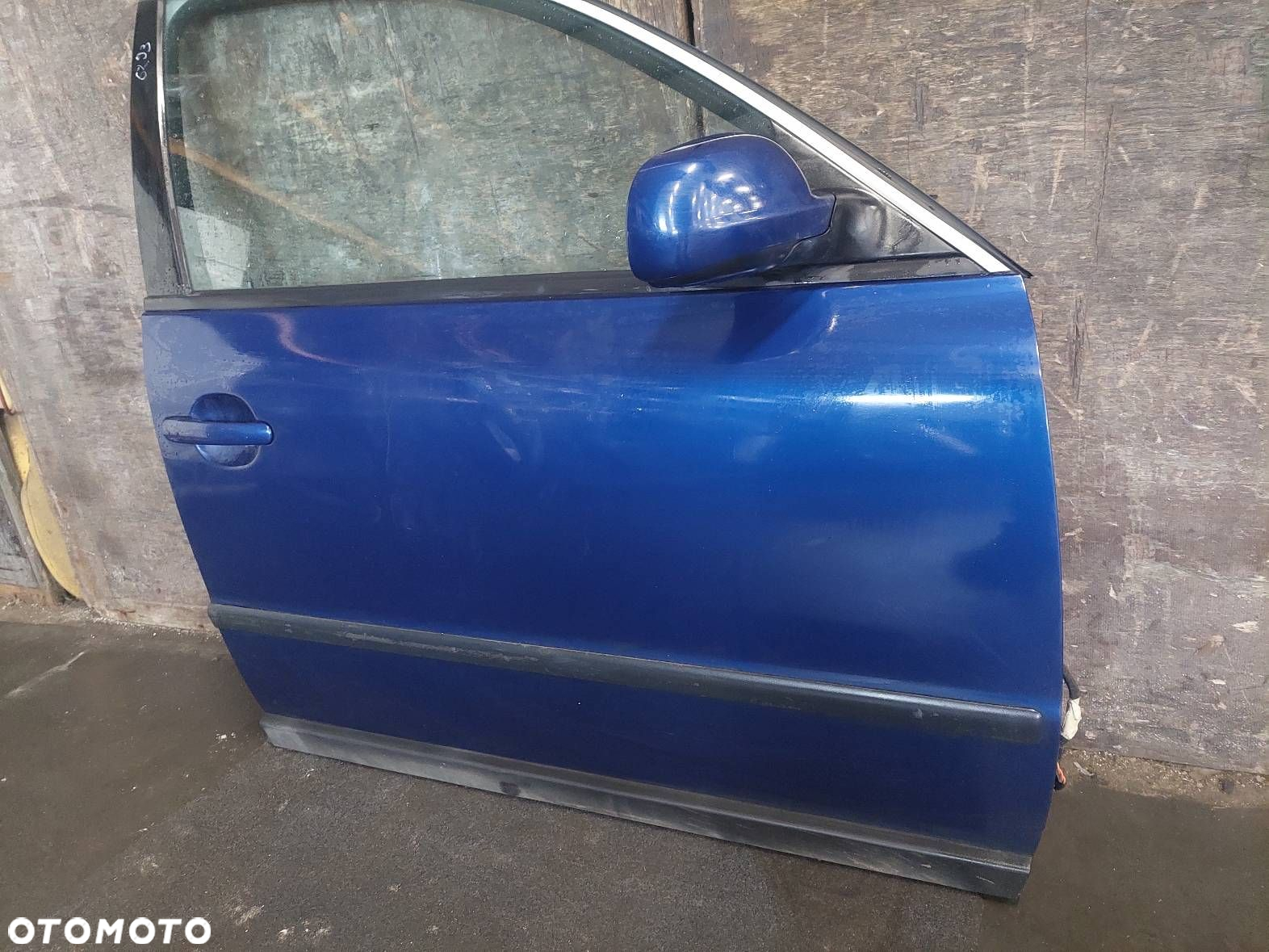 DRZWI KOMPLETNE PRAWY PRZÓD VOLKSWAGEN PASSAT B5 FL LC5X - 3