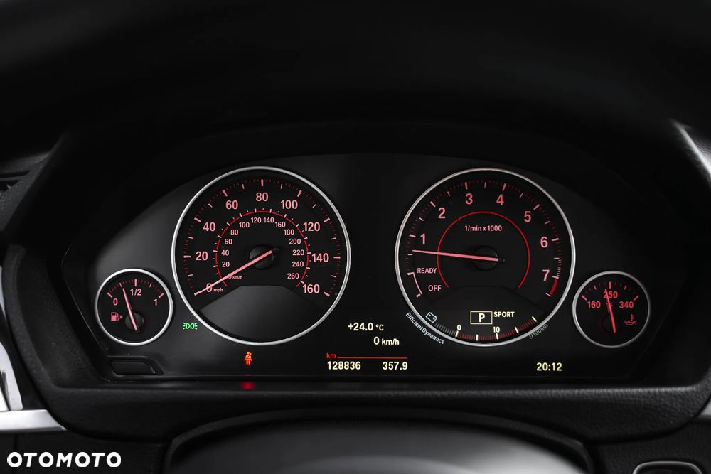 BMW Seria 3 340i xDrive M Sport - 30