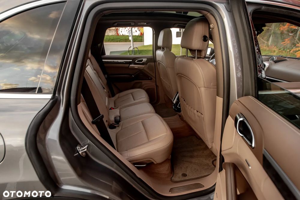 Porsche Cayenne S Tiptronic S - 37